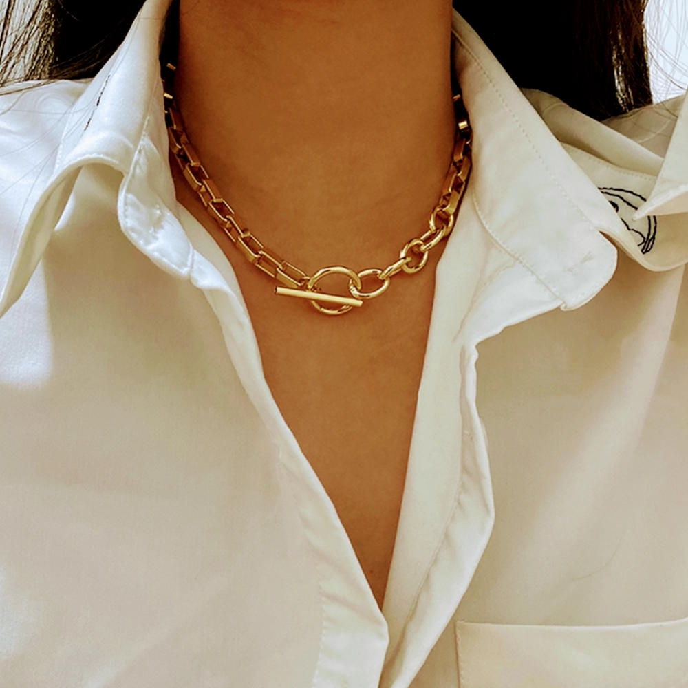 Chain Toggle Clasp Gold Necklaces